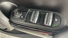 MINI Hatchback 2.0 Cooper S Classic Premium 5dr Auto Petrol Hatchback